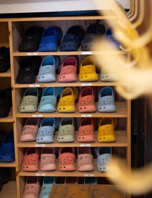 hébergement lélex le télémark espace jour local vélo et ski bar9