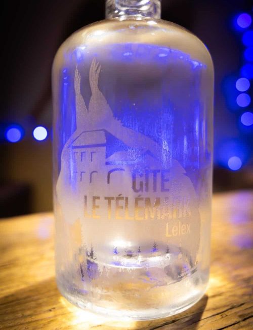 hébergement lélex le télémark espace jour restauration creperie baby foot salon détente23